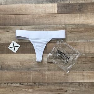 NWT Boutine LA white thong bikini bottoms, Medium